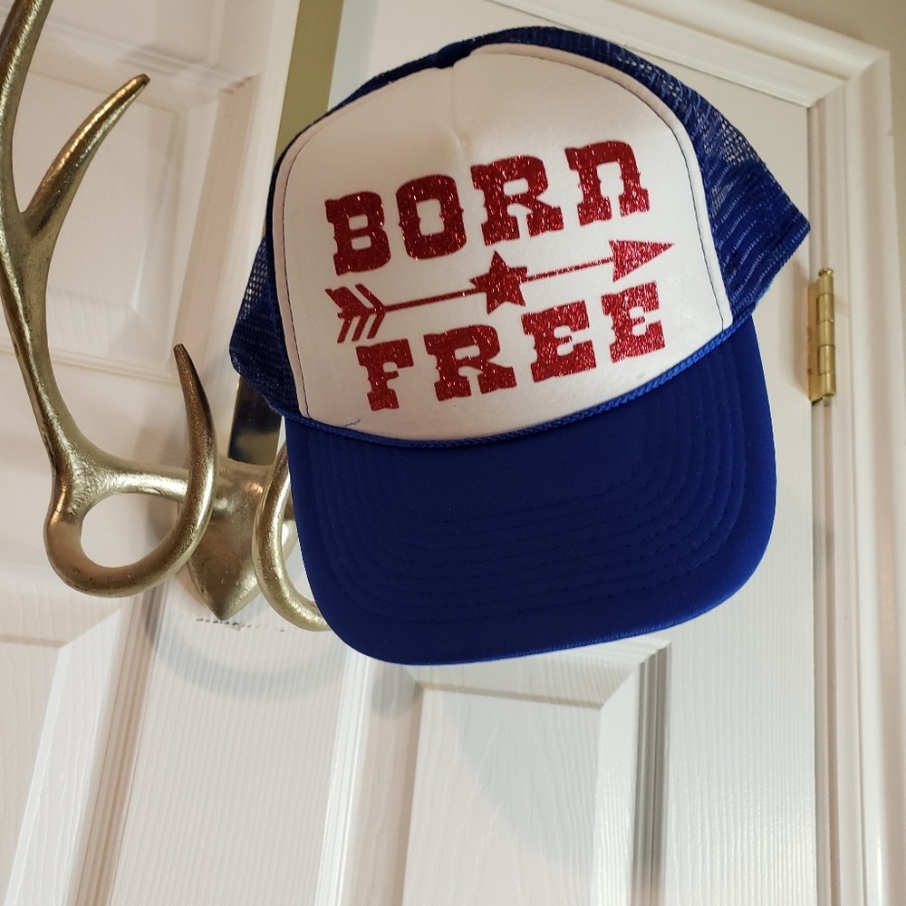 Trucker hat